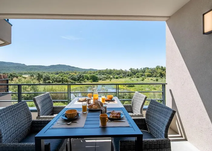 Lägenhet Stanatura-3 By Interhome