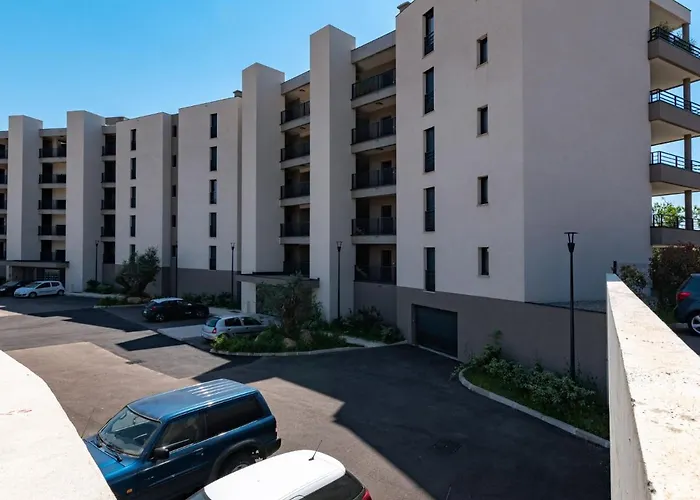 Apartament Stanatura-3 By Interhome *